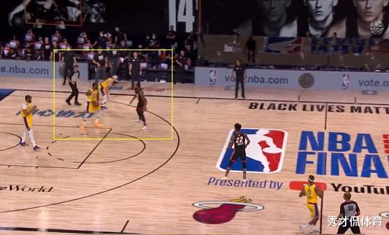 勒布朗·詹姆斯|3.1秒，詹姆斯为何放弃进攻？朗多砸球泄愤，有谁注意老詹的选择