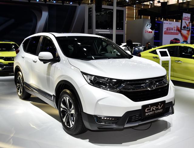 本田CRV|本田“爆款”SUV再升级,油耗4.9升,落地16万,比大众途观给力