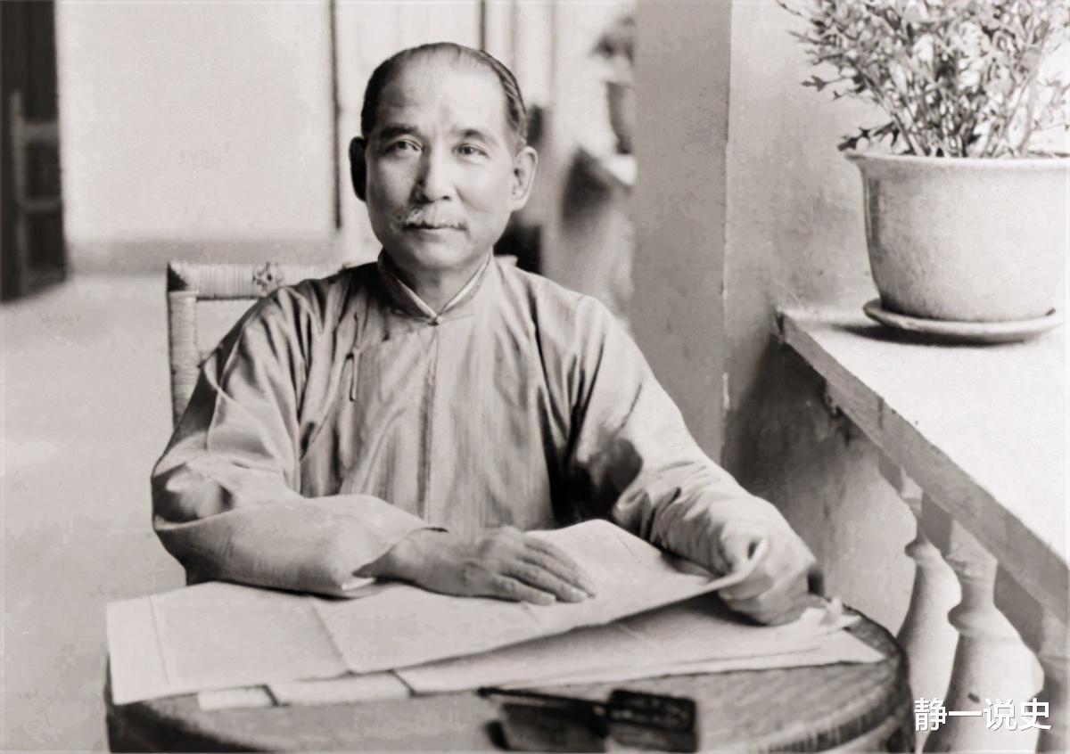 黄埔军校|黄埔军校生毕业后，放在如今是什么学历？真相被公布后，令人意外