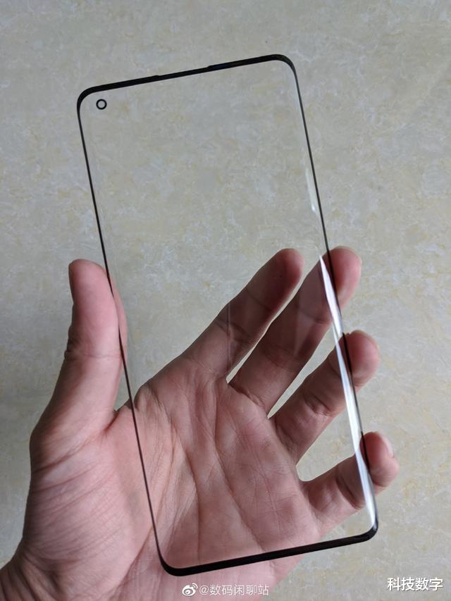 OPPO Find X2颜值有多高？超窄下边框+瀑布屏，看完大写的服气！