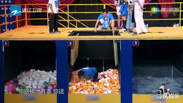 郑恺|全员划水戏耍观众，《奔跑吧》彻底糊了？郑恺撕名牌表现说明一切