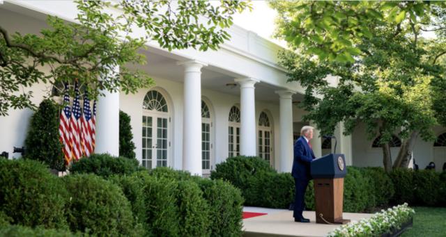 布莱|特朗普扬言“与中国断交”！宣布停止富布莱特、关闭中美大门