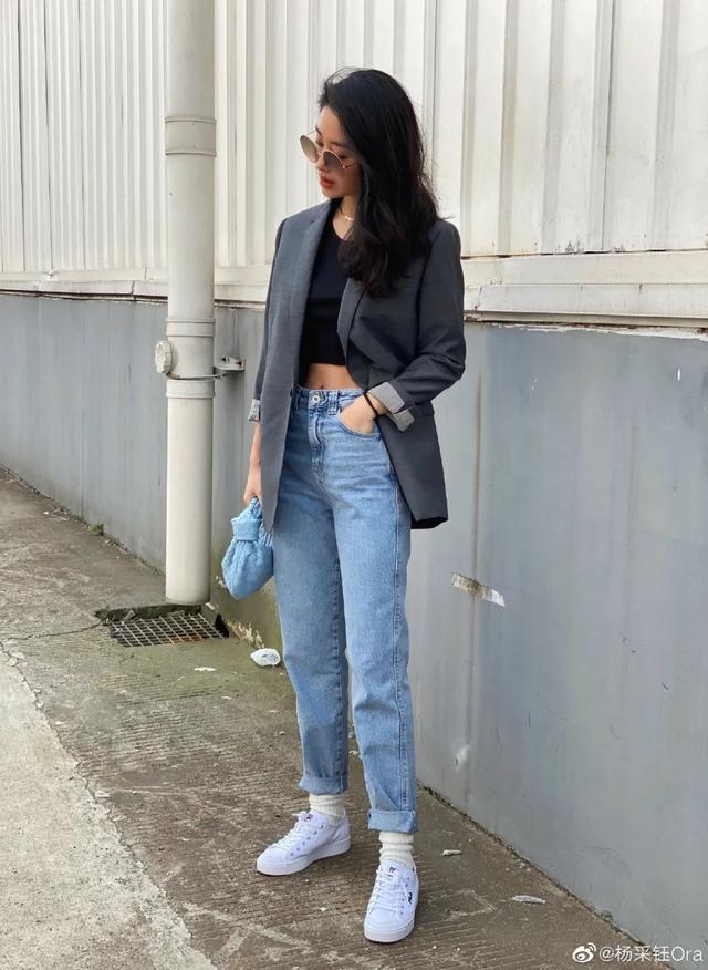 #冯小刚#冯小刚的“芳华三美”,终于各自为正了