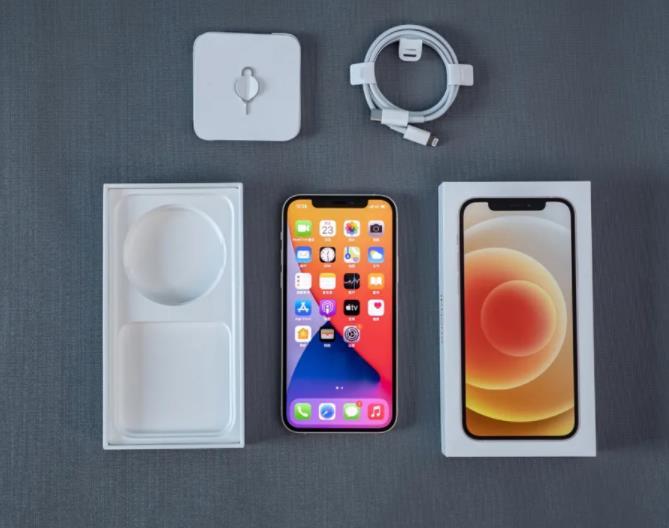 iphone12|重度使用iPhone12两天,有几句心里话,不吐不快