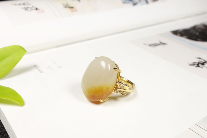 ：到底什么是和田玉？如何鉴别一块石头，是不是玉呢？