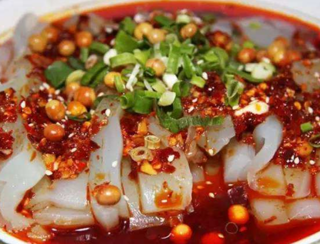 『螺蛳粉』学生“抵挡不住”的4种粉，螺蛳粉光荣上榜，最后一种校长不让买