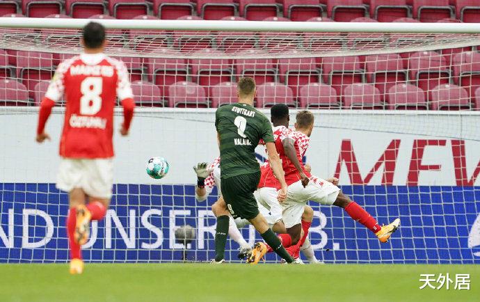 00后|0-2爆大冷！4大00后首发被打回原形，德甲3大欧冠队集体不胜