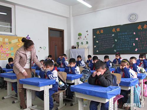 [00后]胆子最肥00后小学生，考试不会就写“奥利给”，老师直接给0分