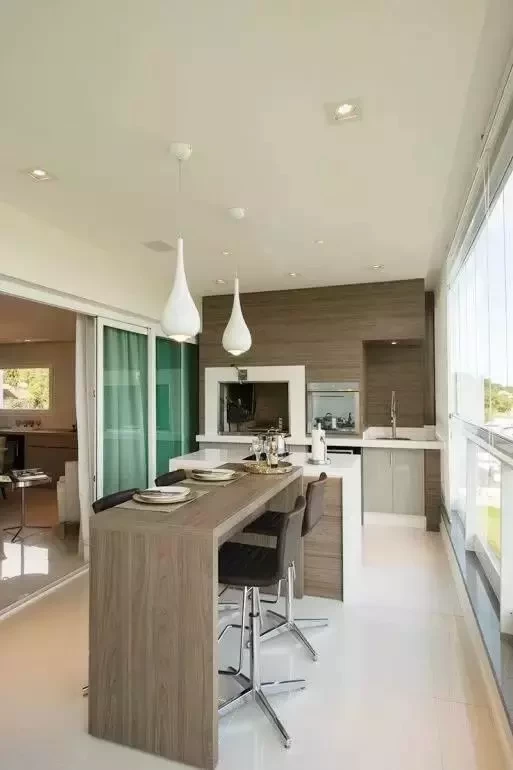 |阳台餐厅设计，客厅更宽敞了