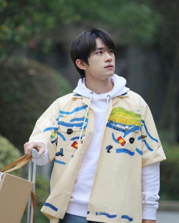 热血街舞团@易烊千玺加入，这档评分9.4分的节目，是否预示着广播节目迎来春天