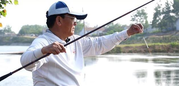 |钓鱼技巧：用玉米打窝钓大鱼，原来还有这么多诀窍！