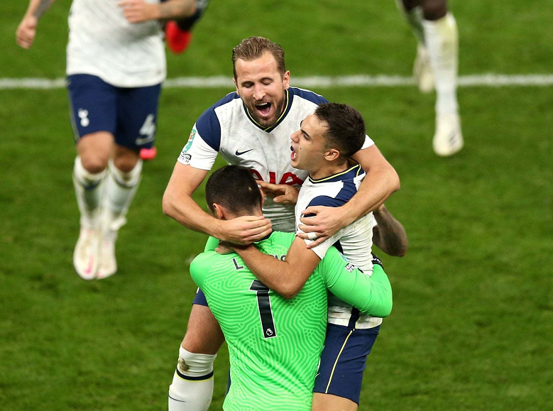 热刺|热刺逆转切尔西？更让球迷开心的是，热刺赛后的氛围！