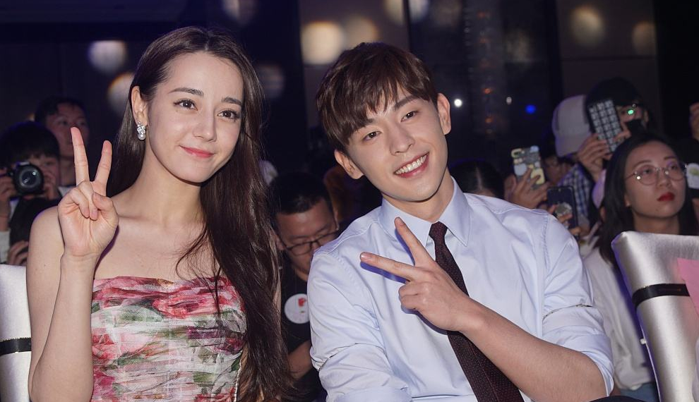 迪丽热巴|为何热巴连续9年住酒店？当她说出背后原因，网友：这就是现实