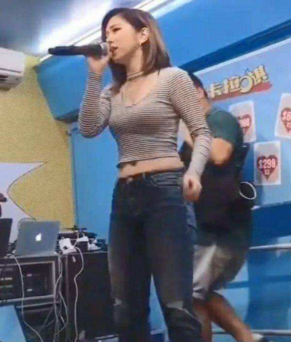 邓紫棋@邓紫棋走红之前长啥样?当看到照片那一刻,这才是男人喜欢的那款啊!