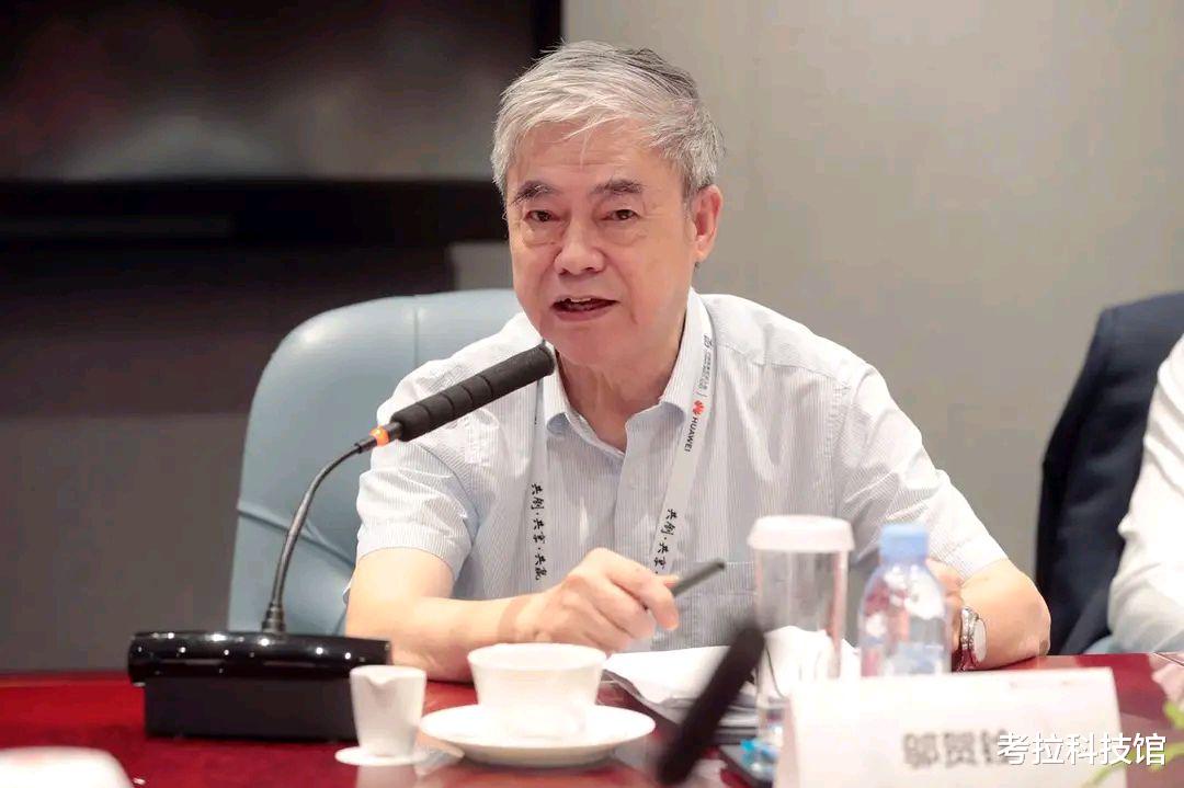 5G|先别急着买iphone 12!中国院士道出5G真相,别被宣传蒙蔽了!