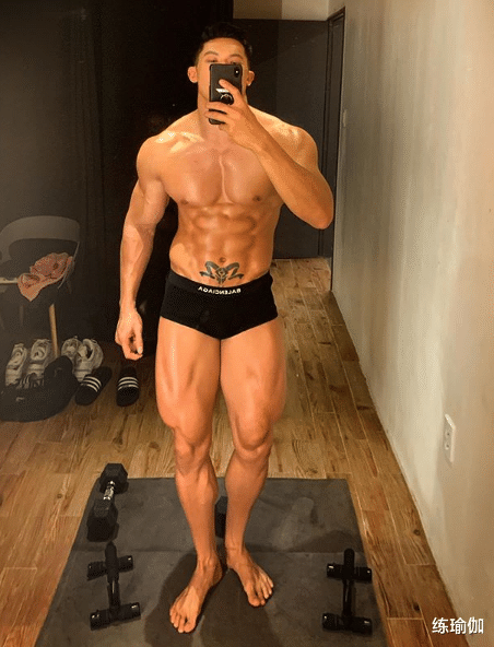 运动|泰国一和尚走红，8块腹肌让人想破戒，难以想象是200斤的胖子