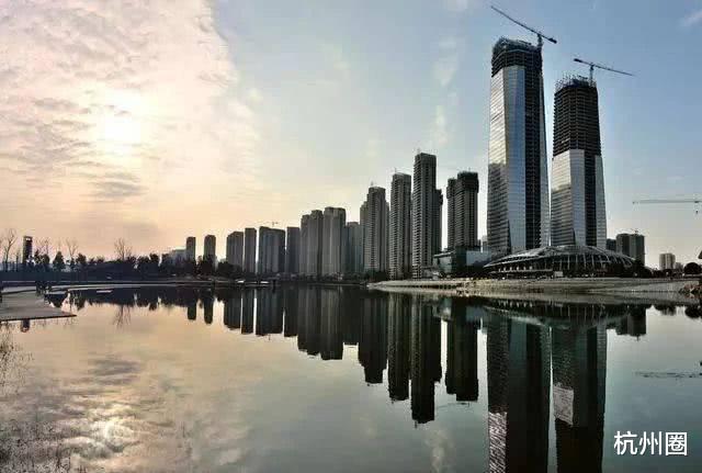 住房空置率接近30%，房价暴炒的后遗症来了，接盘侠何在?