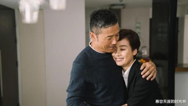 全员加速中|《使徒行者3》顶配上阵，黑帮大佬全员卧底，港剧又出“神剧”