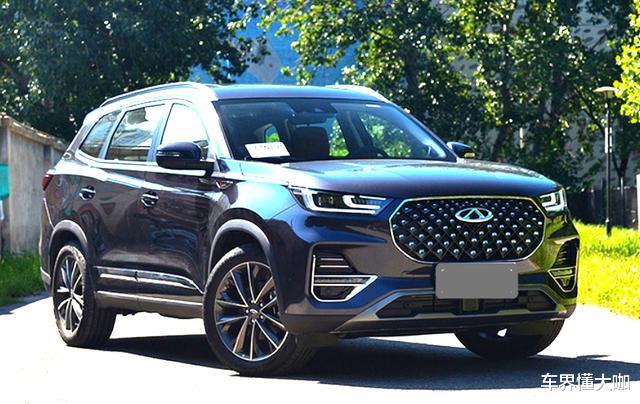 瑞虎8|瑞虎8实车亮相！入门便配双联屏+加换挡拨片，预售信息曝光