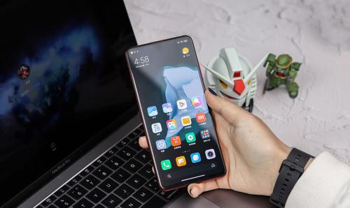 #MIUI#一小时内疯狂的启动了7000次?央视正式的曝光,这次雷军的系统立了大功!