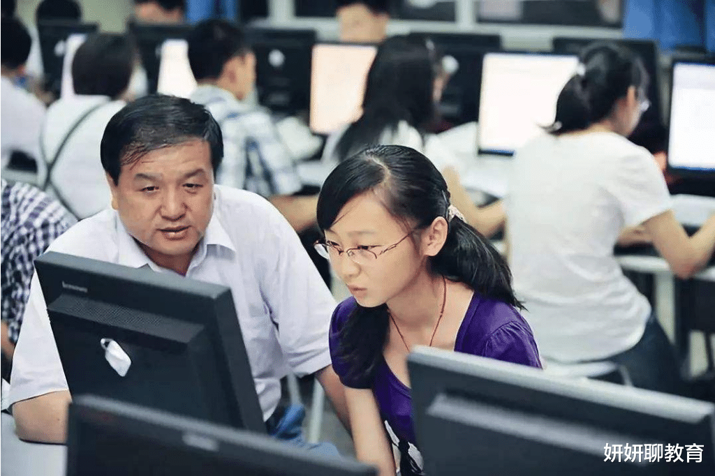 大学|我国“严重饱和”的3个专业，失业率很高，考生们应知晓