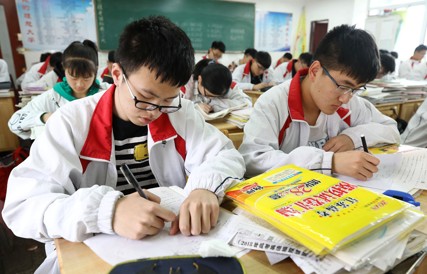 高考▲高三最后30天，还有可能逆袭么？高中老师：把握3点也可成黑马考上大学