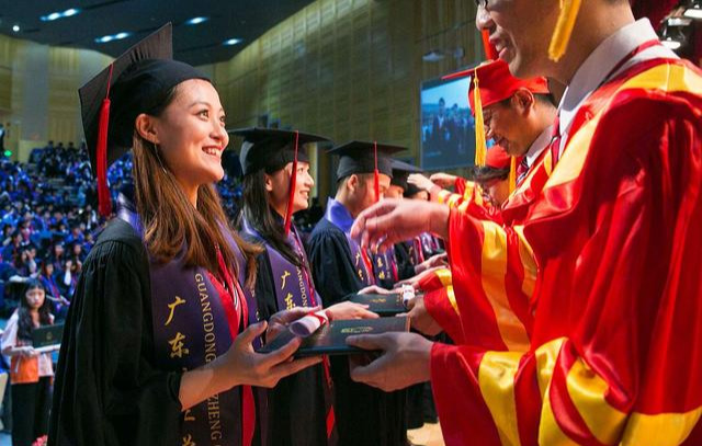 #高校#市教委“最新”消息,高校9月可能不开学,高三考生迎来坏消息