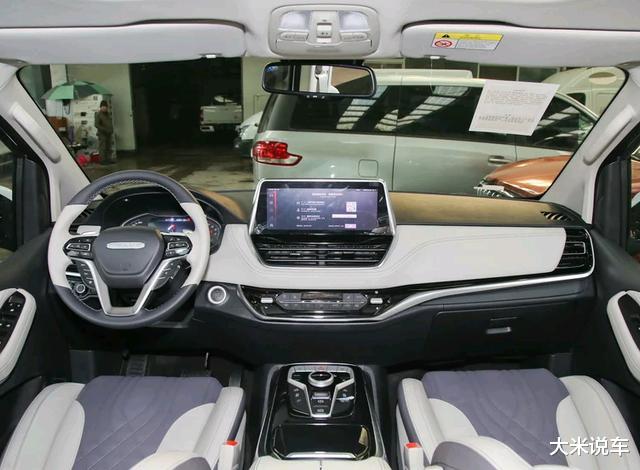 「长安汽车」这才是男人的车!车长近5米2+航空座椅,自带350扭矩,比奥德赛霸气