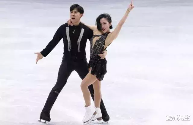 韩聪|因“亲吻胸部照”爆红,隋文静晒与韩聪合影,并感叹“甚是想念”