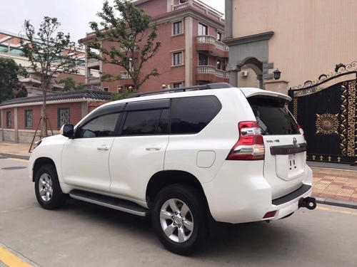 轿车|本人33岁，打算买个3.5普拉多和4.0日产途乐。高人指点选哪个更好？