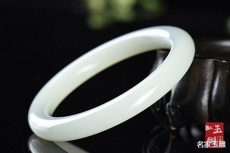 翡翠|玉镯怎么鉴别真假？鉴别玉镯真假的简单方法
