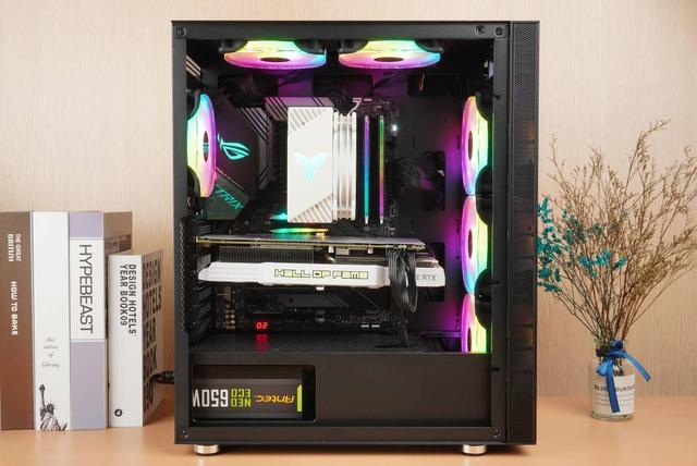 机箱|考试顺利，安心过暑假，装台熊猫配色电脑庆祝下