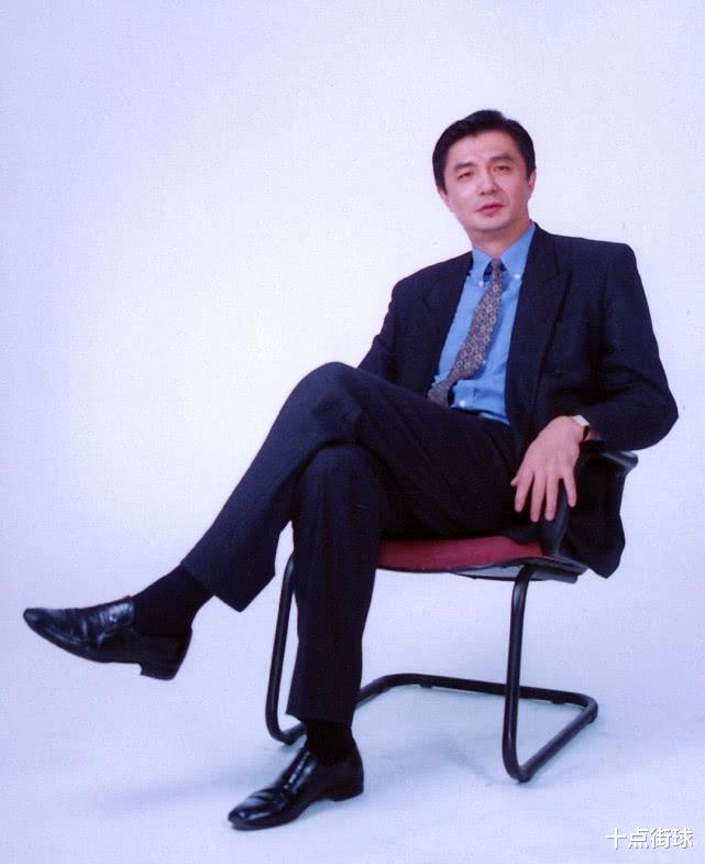 [中国男排]54岁男排传奇汪嘉伟：退役后迎娶将军女儿，做跨国石油生意身家早已过亿