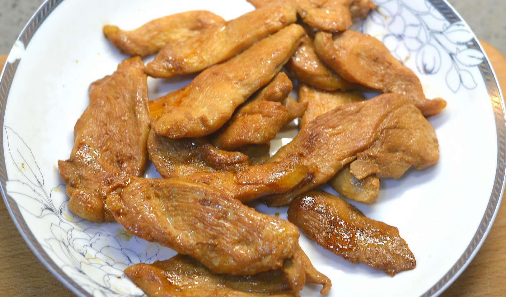 茄子|减脂用它代替主食，低脂饱腹，蓬松柔软，烤一烤就上桌特简单