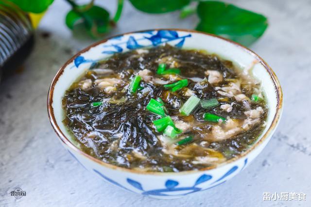 食材▲?春季，宁可不吃肉也要喝汤，清爽开胃不油腻，隔三差五煮一锅