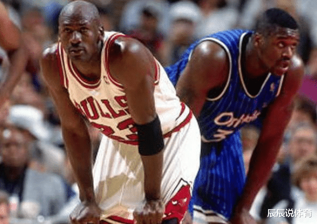 「勒布朗·詹姆斯」NBA历史上最命苦的超巨：新秀遇乔丹，巅峰遇科比，末期遇詹姆斯