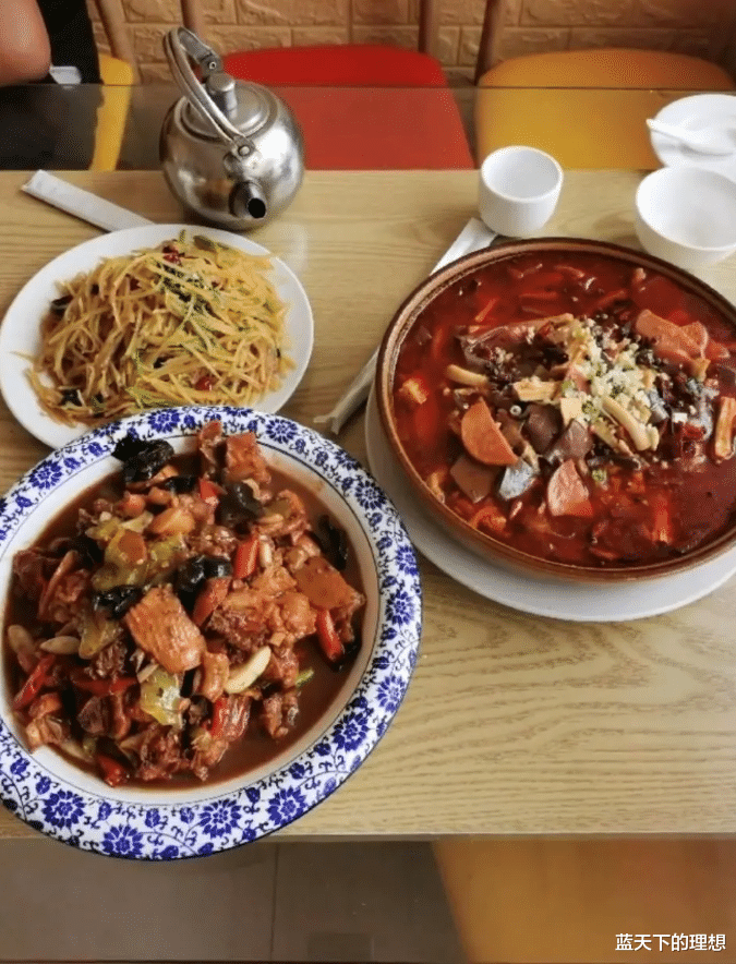 红薯|“就这三个菜居然收我58块,这家店太黑了,以后再不来了!哈哈”