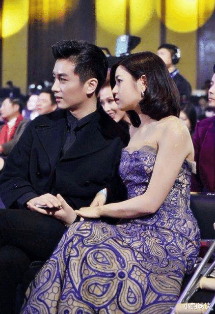 『结婚』娱乐圈最年轻的四对夫妻，他俩还没到大学毕业就结婚！