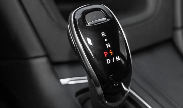 #丰田汉兰达#放弃汉兰达新选择，车长超5米，标配9AT+全景天窗，选它从未后悔