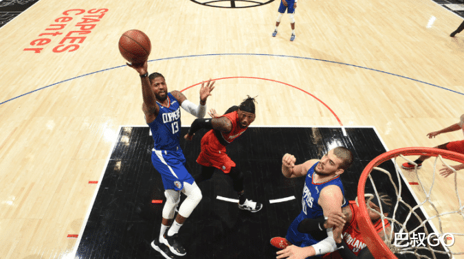 考文顿|王炸51+14+13！乔治爆锤利拉德，伦纳德赛后开玩笑：请交易伊巴卡