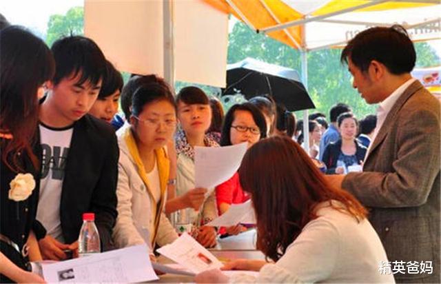 ：被学生吐槽的3个专业，毕业生几乎“满大街”，学起来也很辛苦