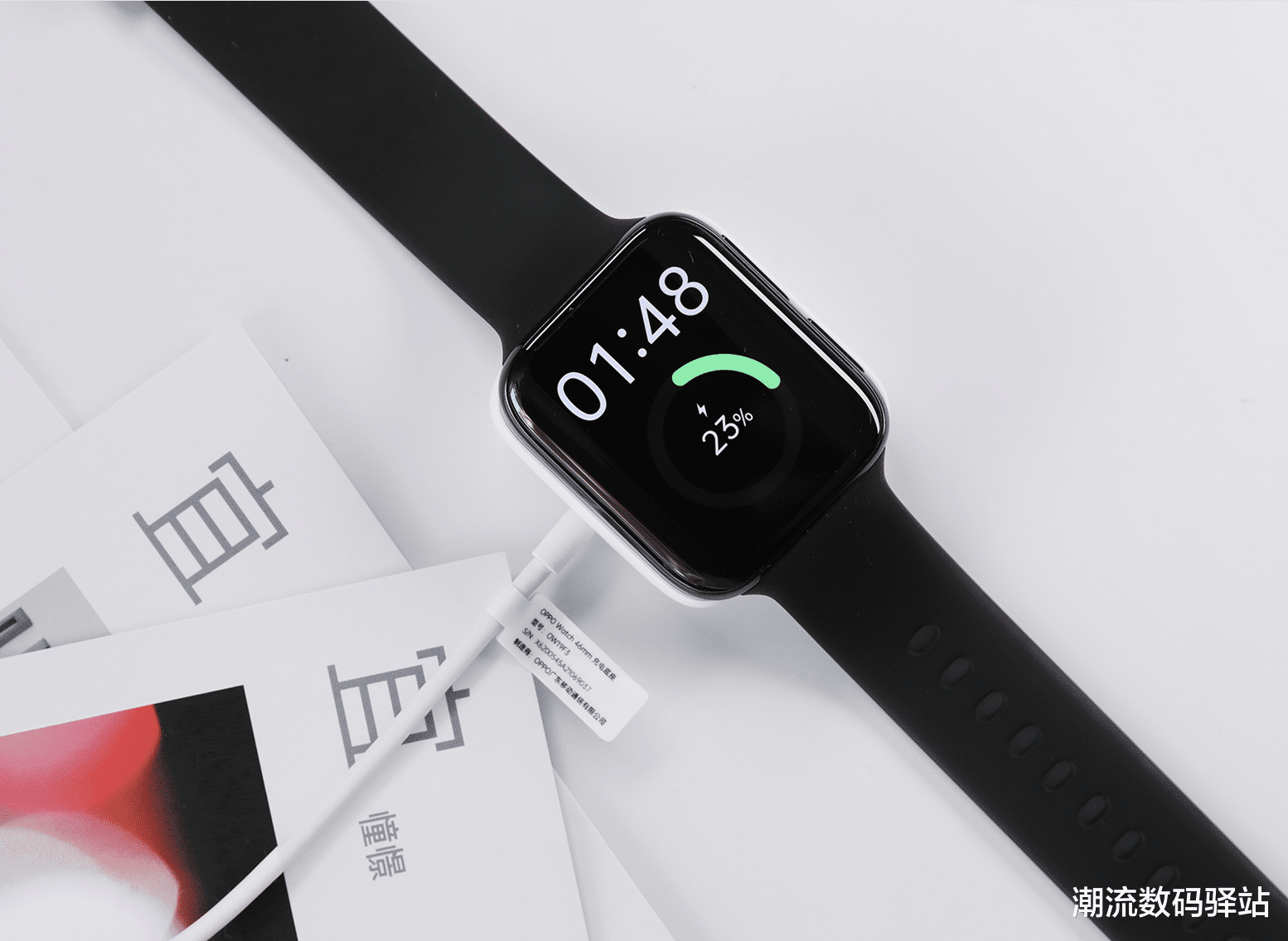 OPPO|开车如何给手机充电？OPPO牵手华阳汽电给出全新解决方案