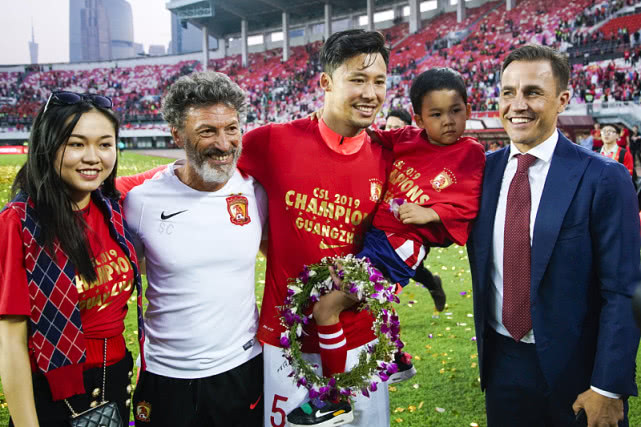 #卡纳瓦罗#深足吃饭睡觉打大恒，三遇最熟悉的陌生人，卡纳瓦罗打算动真格