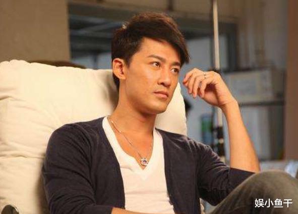 林峰|40岁冻龄男神林峯疑遭美容店职员偷拍，“拉面皮”照片曝光！