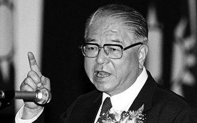 蒋经国|蒋经国日记揭秘,为何选择李登辉接班,而不是实力更强的林洋港