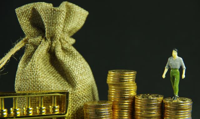 打新|现在的钱越来越难挣，是什么原因导致的？