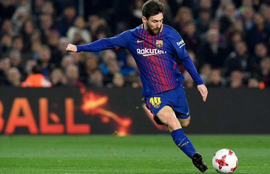 #梅西#此人和马拉多纳梅西同场竞技过，看看他对这两大巨星的评价