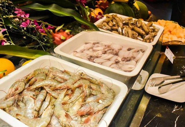 自助餐|吃自助餐，聪明人都不拿这4样，服务员：这应该是个内行人！