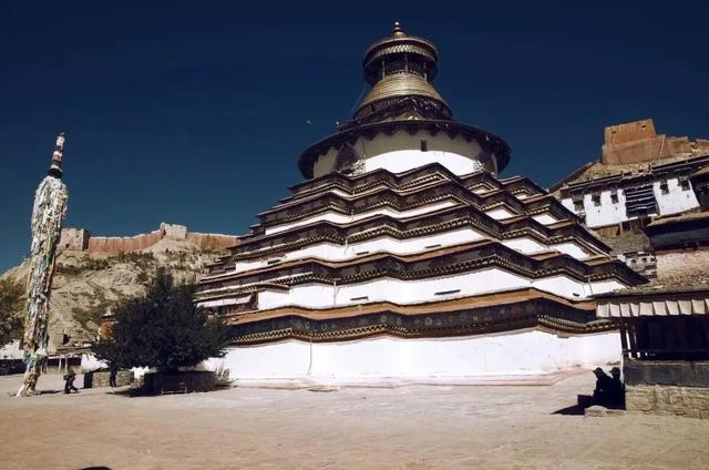 日喀则|日喀则，一个更接近天空的地方