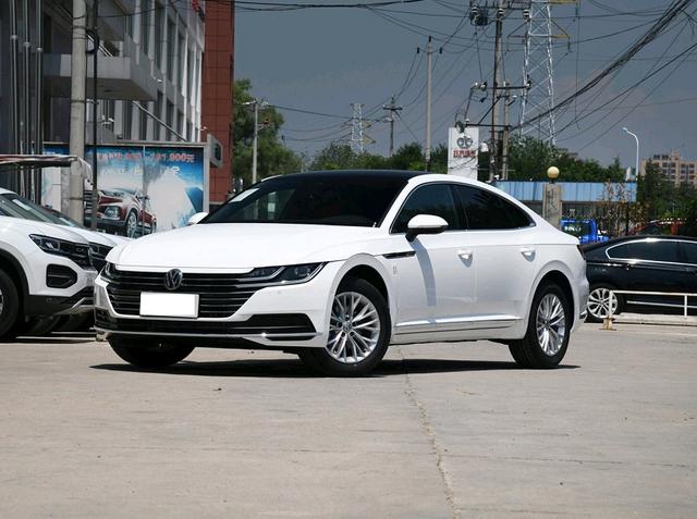 「库存车」“一代神车”倒下了！月销101台，即使20.68万起售，都是无人问津